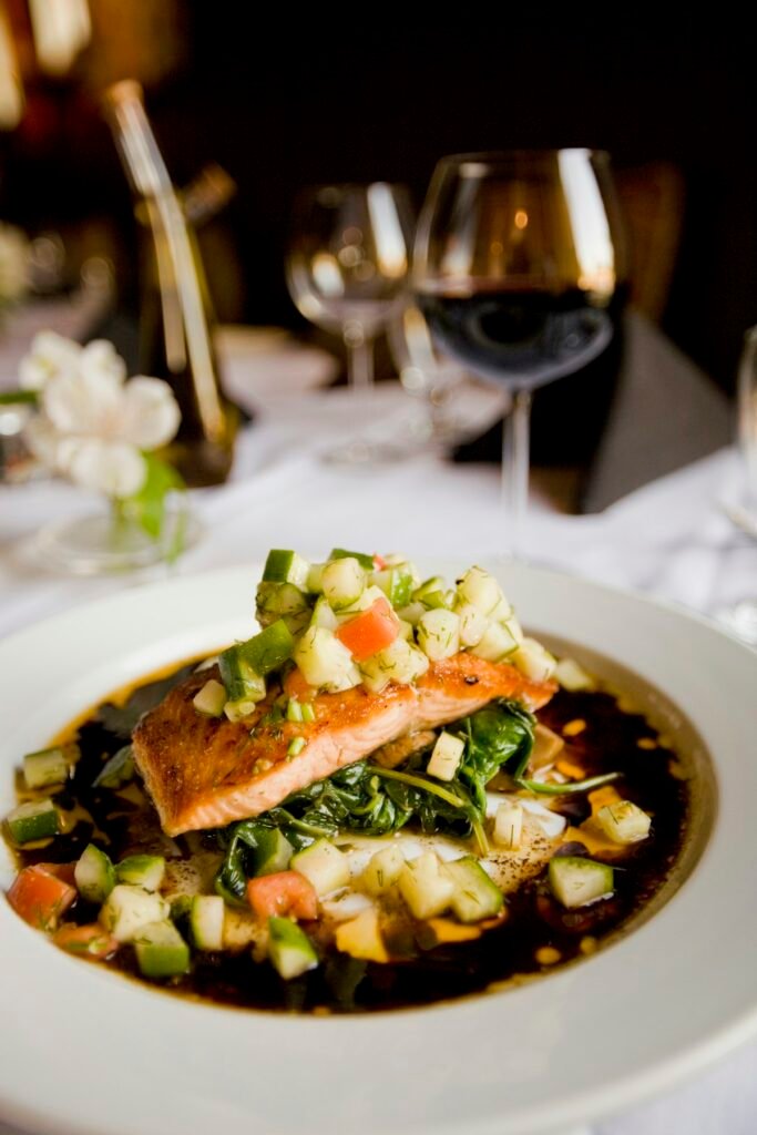 Sheet Pan Salmon with Roasted Vegetables (30-Minute Dinner) Sheet pan salmon with roasted vegetables